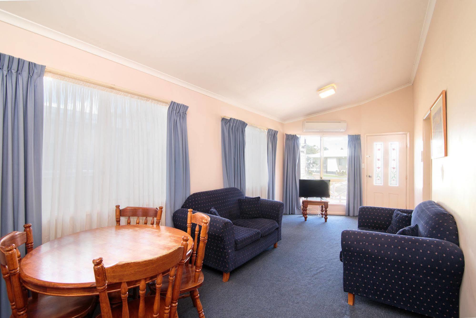 Nepean Shores By Gateway Lifestyle Holiday Parks Penrith Exterior photo
